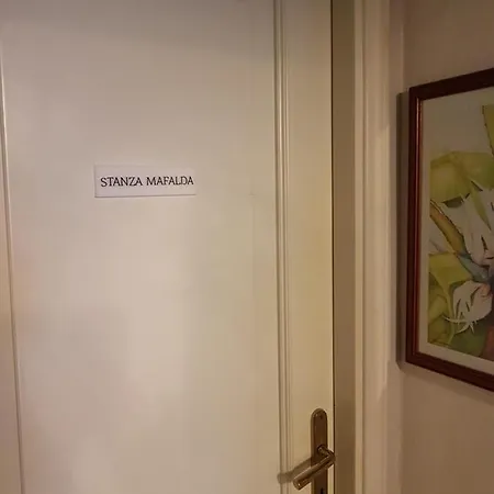 Stanza Mafalda Oda ve Kahvaltı Olbia