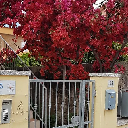Stanza Mafalda Oda ve Kahvaltı Olbia